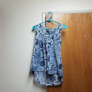 Converse Hi-Lo Floral Blouse